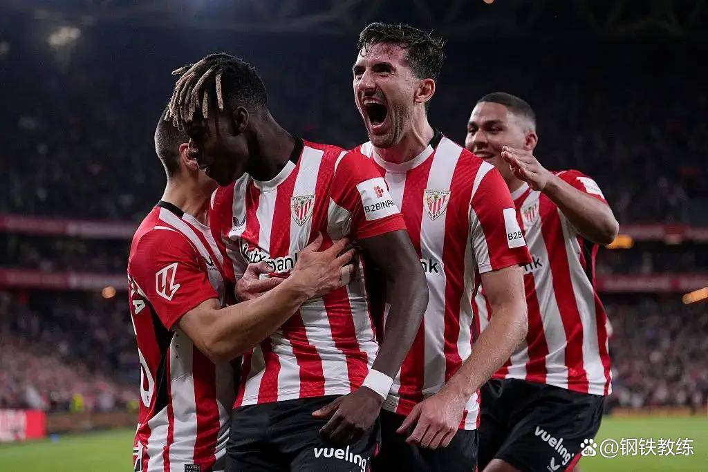 开云娱乐-多特蒙德迎西甲关键赛；窗口期内部沟通；质疑声仍在；赛季目标并未改变(多特蒙德主胜巴塞罗那)