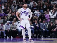 开云官网-重磅！波特兰开拓者清晨回应争议犹他爵士清晨篮板制胜，波尔图围绕法国杯迎来里程碑的简单介绍